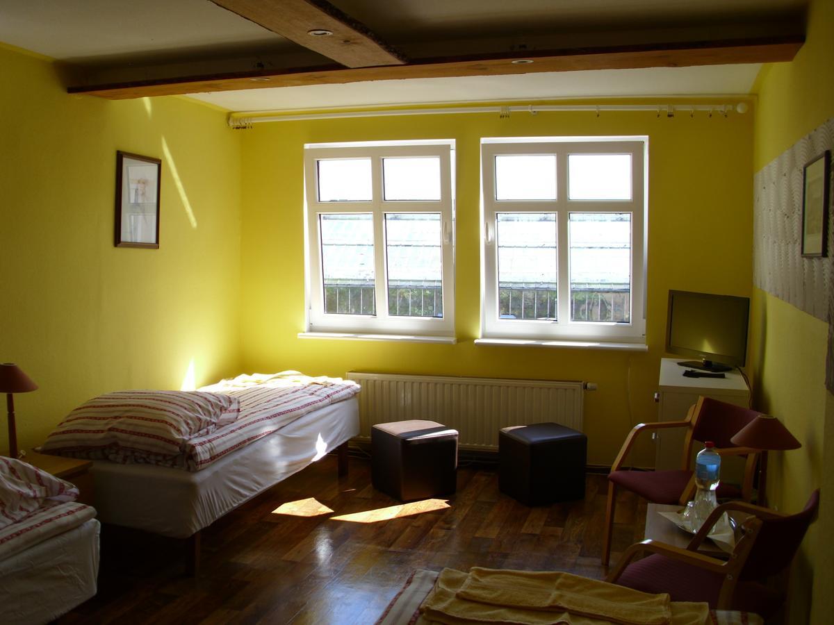 Pokoje Goscinne Irene Poznan Luaran gambar